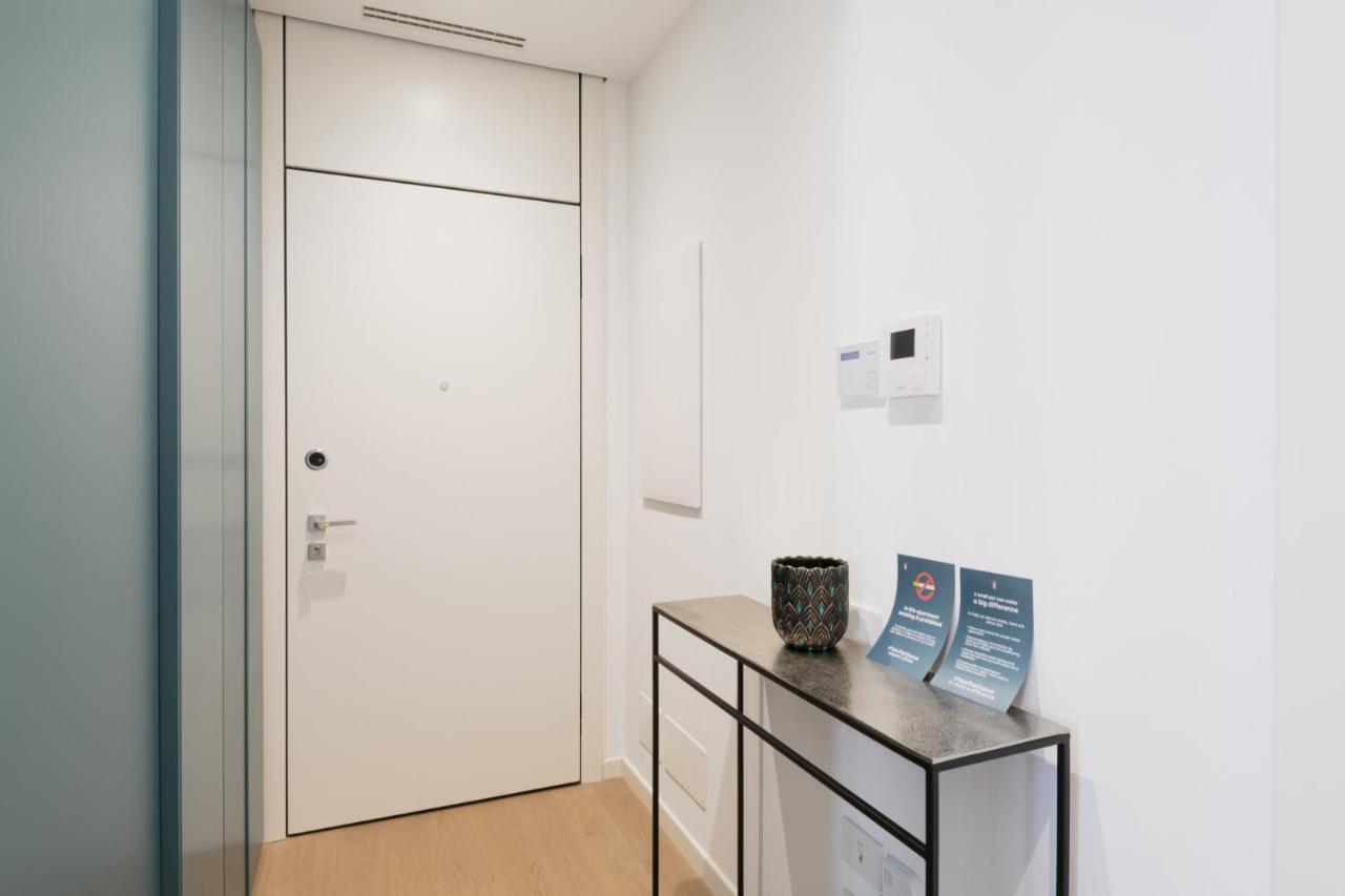 Easylife - Lussuosa Dimora Con Rooftop Condominiale Vista Duomo Mediolan Zewnętrze zdjęcie