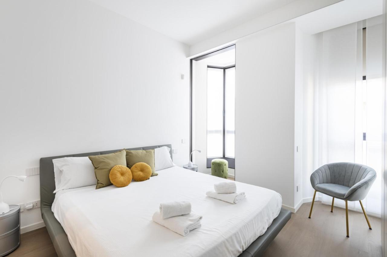 Easylife - Lussuosa Dimora Con Rooftop Condominiale Vista Duomo Mediolan Zewnętrze zdjęcie