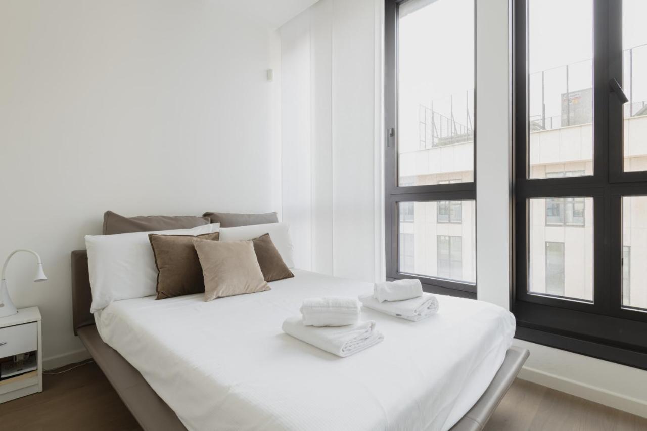 Easylife - Lussuosa Dimora Con Rooftop Condominiale Vista Duomo Mediolan Zewnętrze zdjęcie